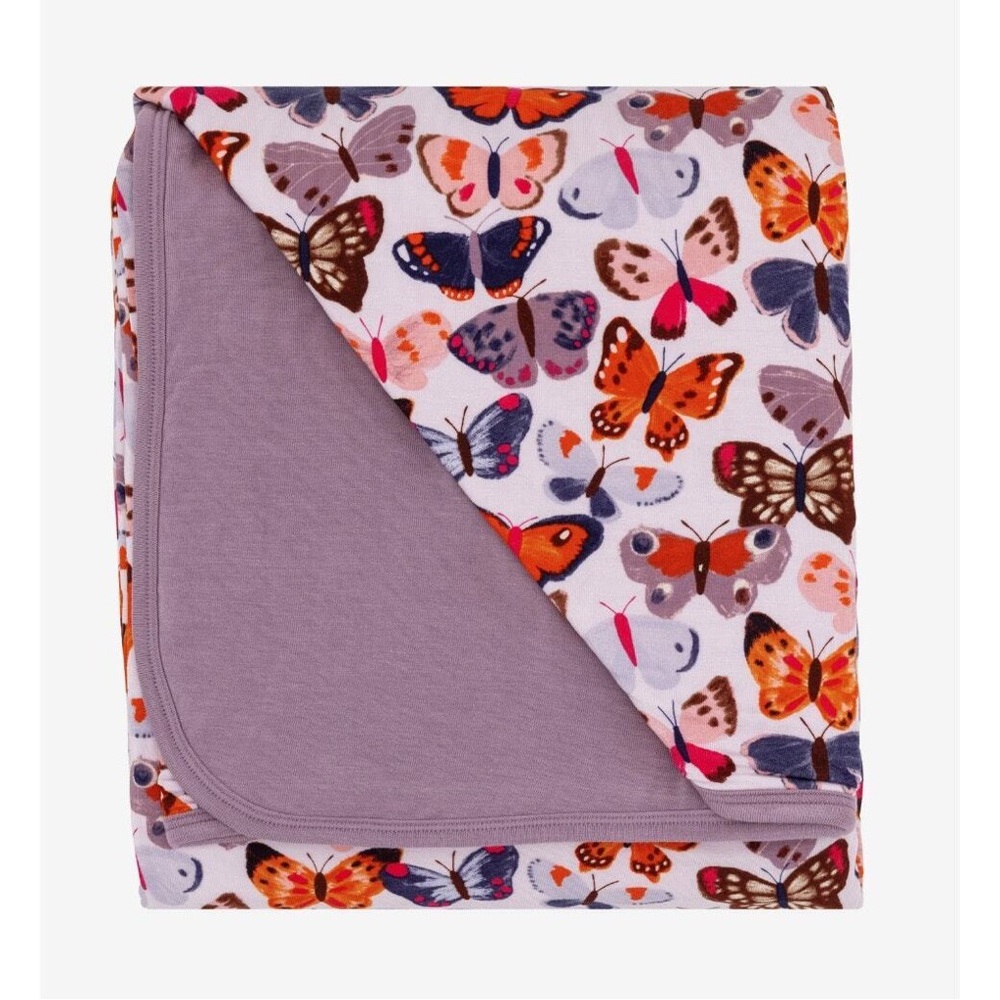 Little Sleepies’s butterfly kisses cloud blanket